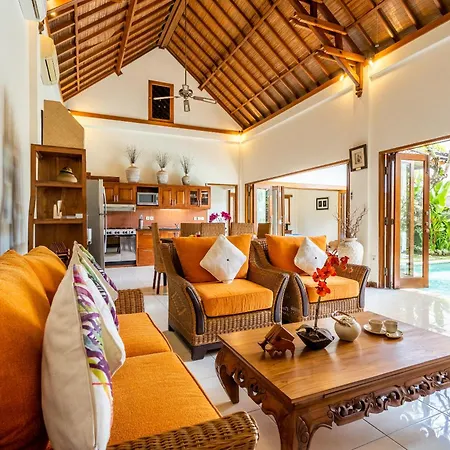 Tropical Villas - 2 Bed & 3 Bed